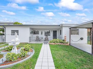 1357 SW 69th Ave, Miami, FL 33144