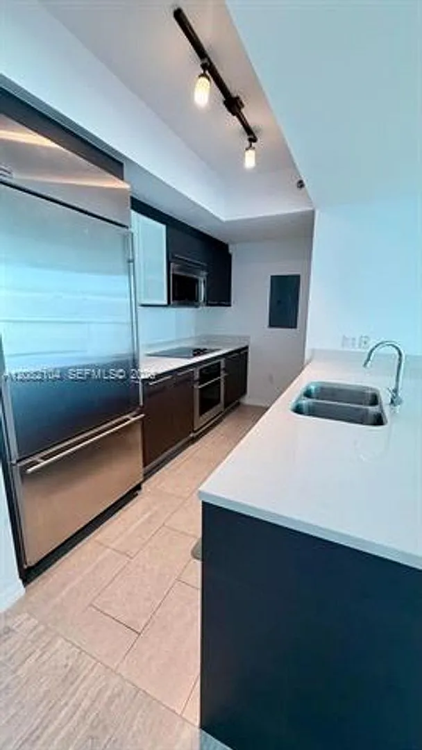 500 Brickell Ave cu-3003, Miami, FL 33131 — Photo 1