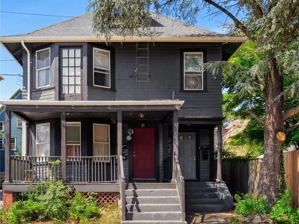 61 Moore St, Providence, RI 02907