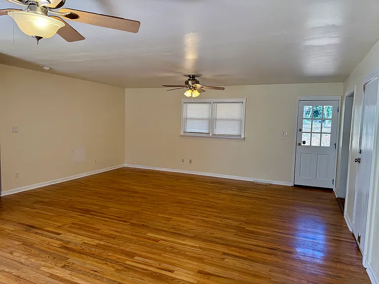 155 Jarnigan Dr — Photo 6