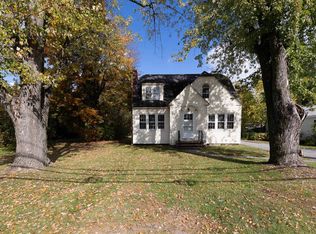 36 Swift St, South Burlington, VT 05403