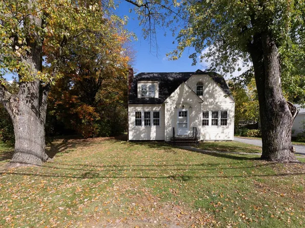 36 Swift Street, South Burlington, VT 05403