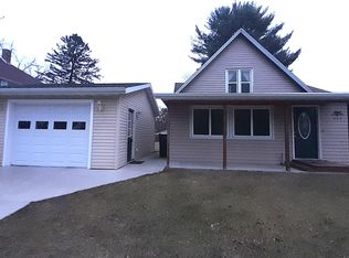 243 Horne St, Redgranite, WI 54970