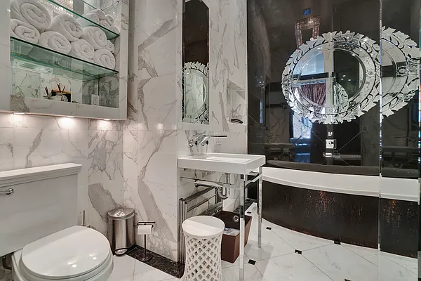 Rented by Bond New York | media 11