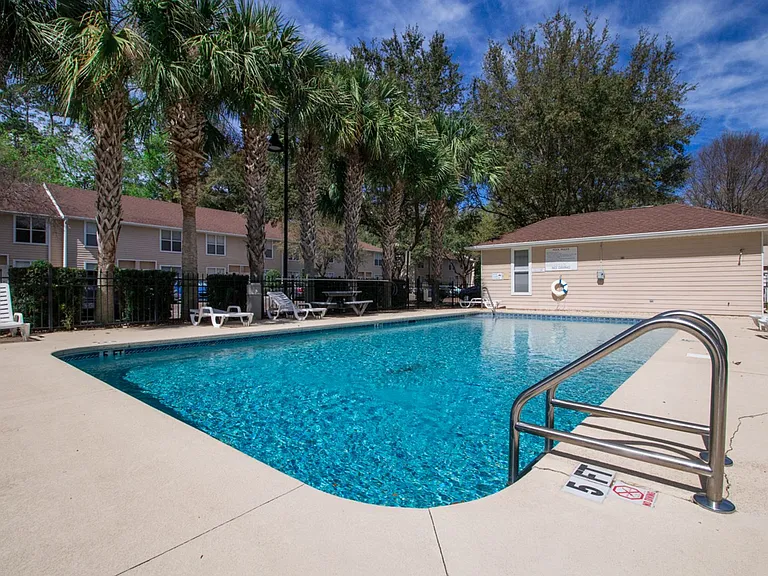 3521 SW 30th Way #105 — Photo 24