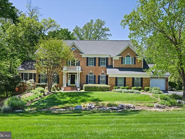 10310 Mystic Meadow Way, Oakton, VA 22124