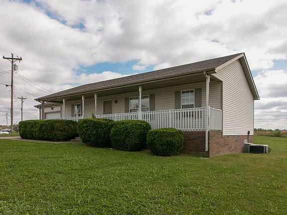 3rd image of 110 Pepper Ct