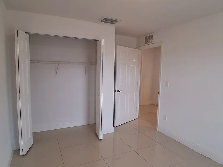 9007 Meadow Cir — Photo 16