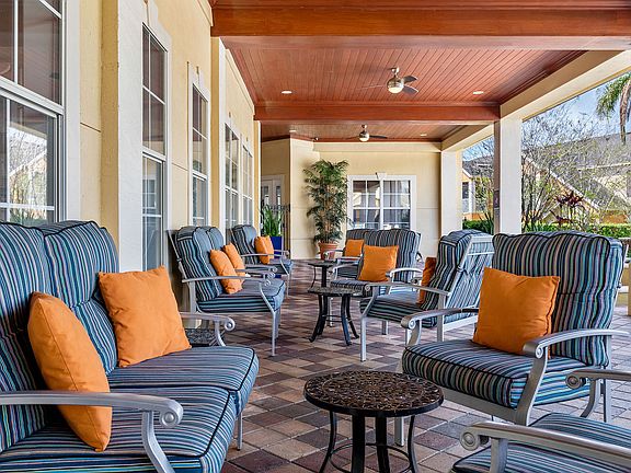 C24960_CitrusTower_OutdoorLounge_04