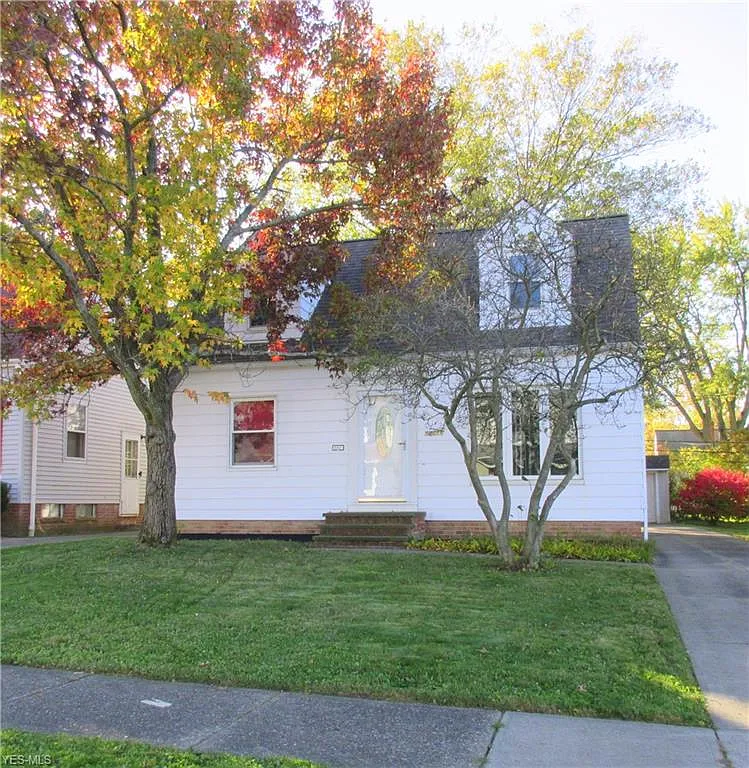 14616 Tabor Ave photo 1