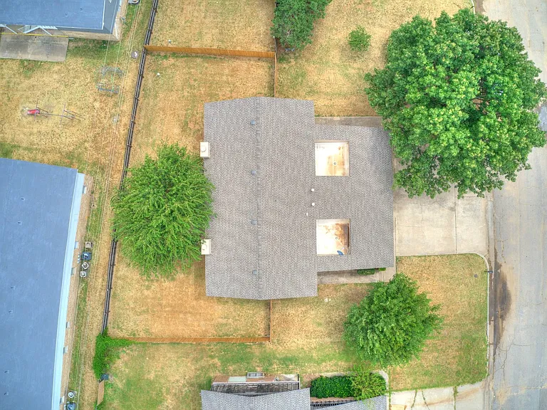 504 N Davis Ave — Photo 39