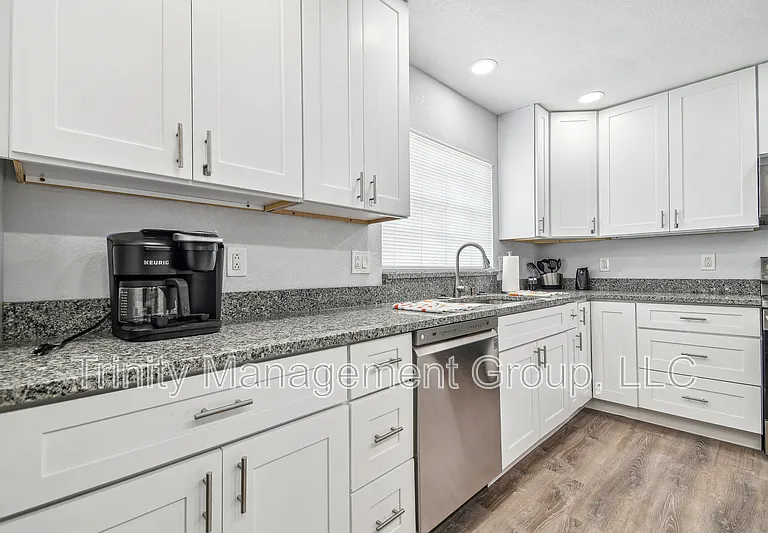 380 Jeru Blvd #5 — Photo 11