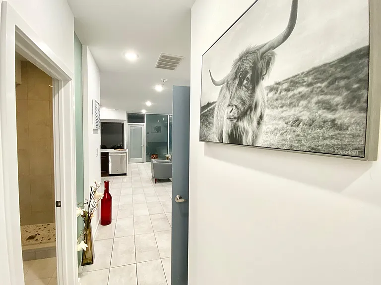 1233 N Franklin St #1 — Photo 19