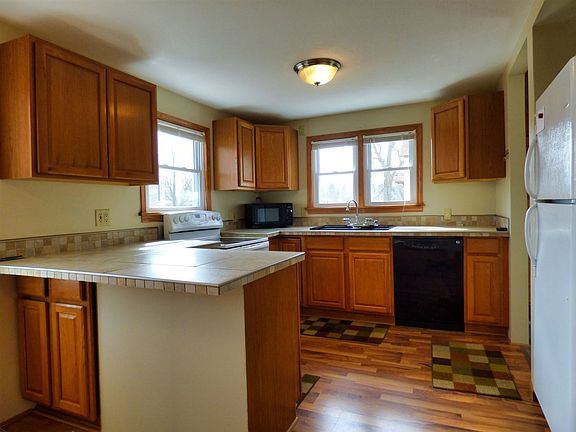 3rd image of 440 21st Ave S