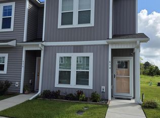 614 Jacks Crossing Drive, Hubert, NC 28539