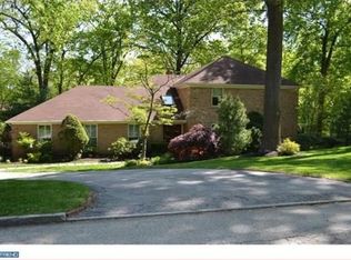 1332 Bobarn Dr, Penn Valley, PA