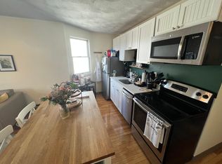 218 Holland St #3B, Somerville, MA 02144
