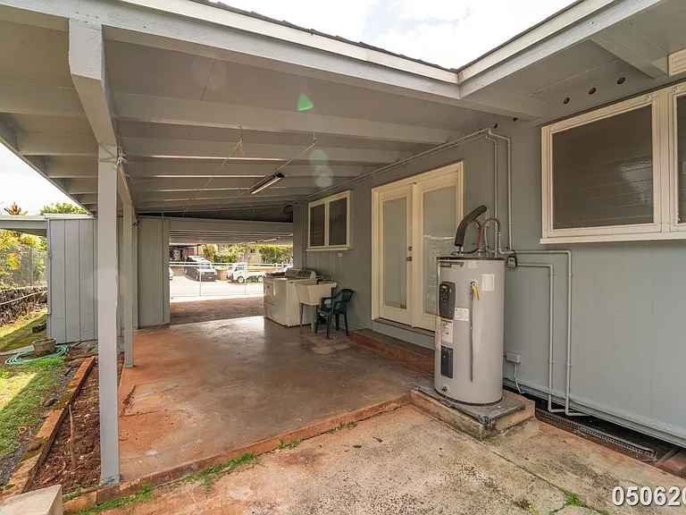 207 Kaliponi St — Photo 23