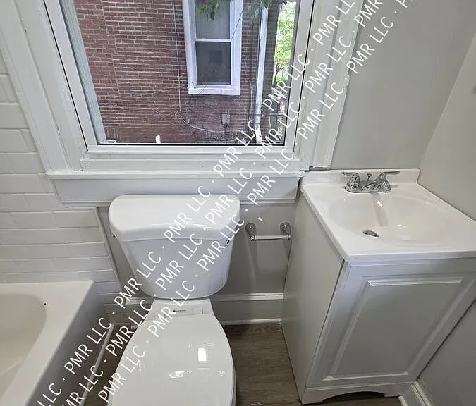 5028 N 12th St #1 — Photo 18