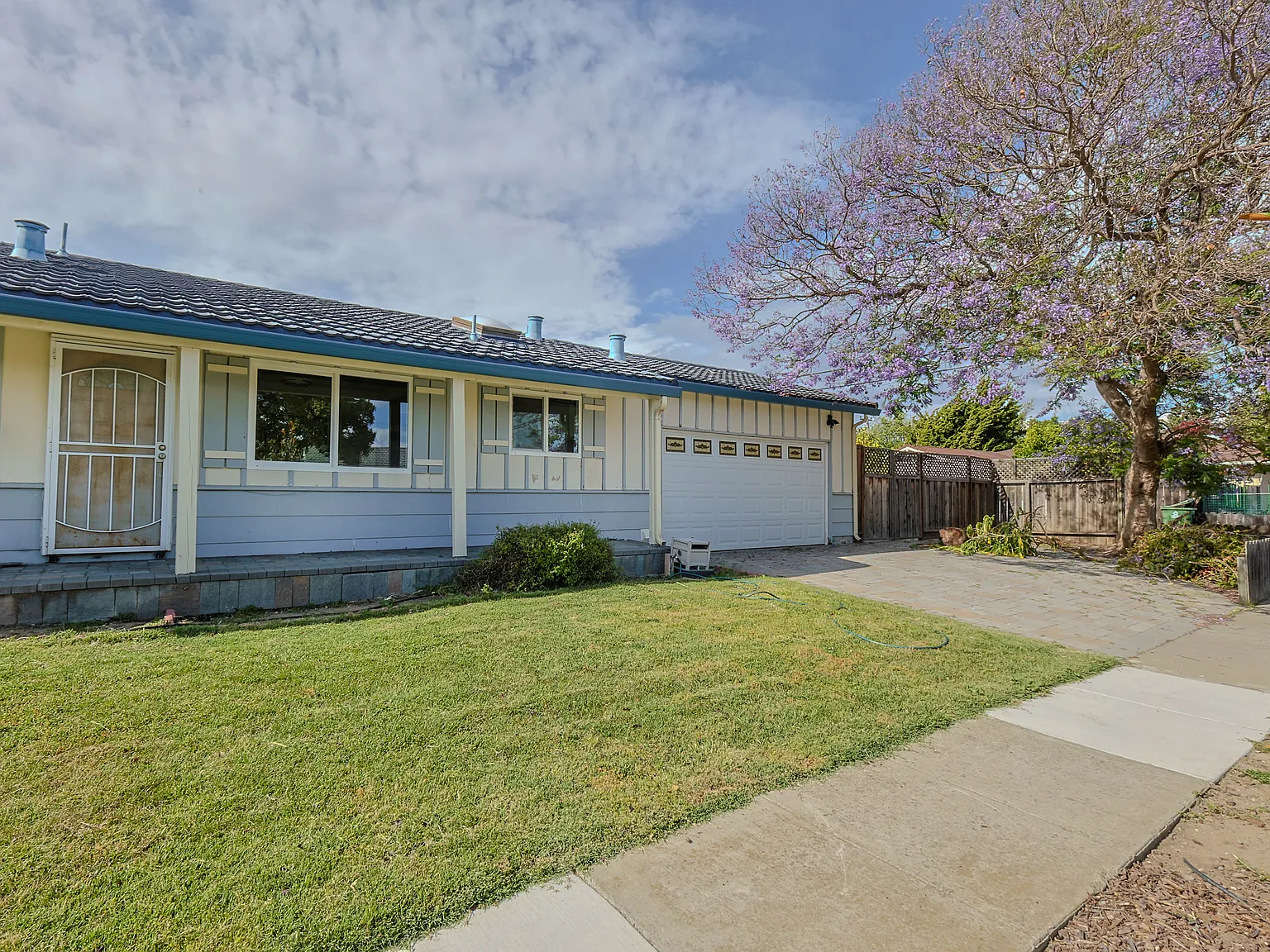 3 bed, 1709 sqft, $3,500 — Photo 2