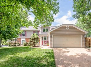 1035 Timberfield Dr, Ballwin, MO 63021