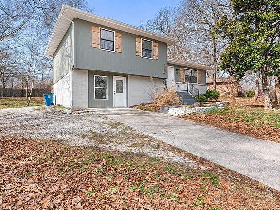3rd image of 1804 E Samuel J Street