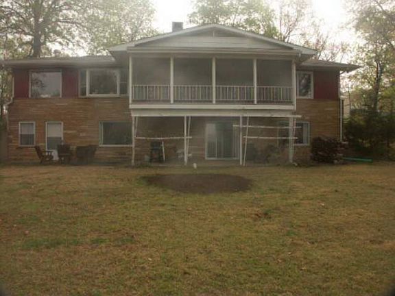 Seperate living quarters downstairs