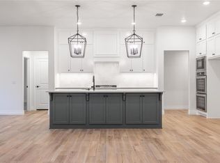 9317 NW 116th St, Yukon, OK 73099