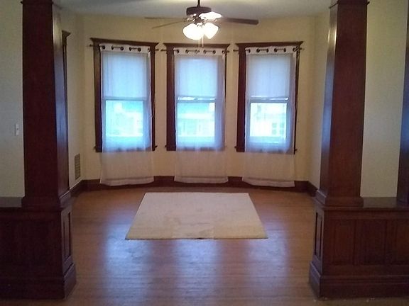 5th image of 359 Cumberland Ave #2