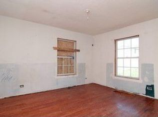 38688 N North Ave, Beach Park, IL 60099