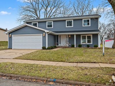 2551 Yellow Star St, Woodridge, IL, 60517
