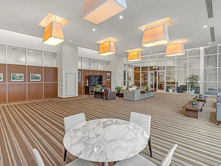 801 S Grand Ave #1710 — Photo 14