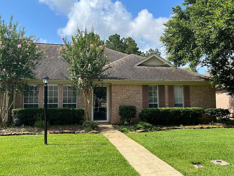 1st image of 7955 Pecan Dr