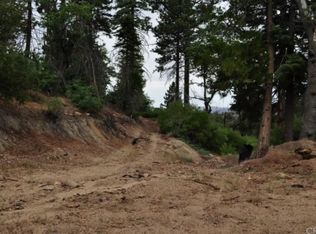 Trails End, Green valley lake, CA 92341