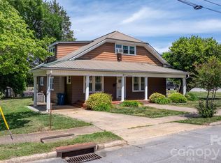 207 W Main St, Maiden, NC 28650