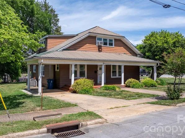 207 W Main St, Maiden, NC 28650