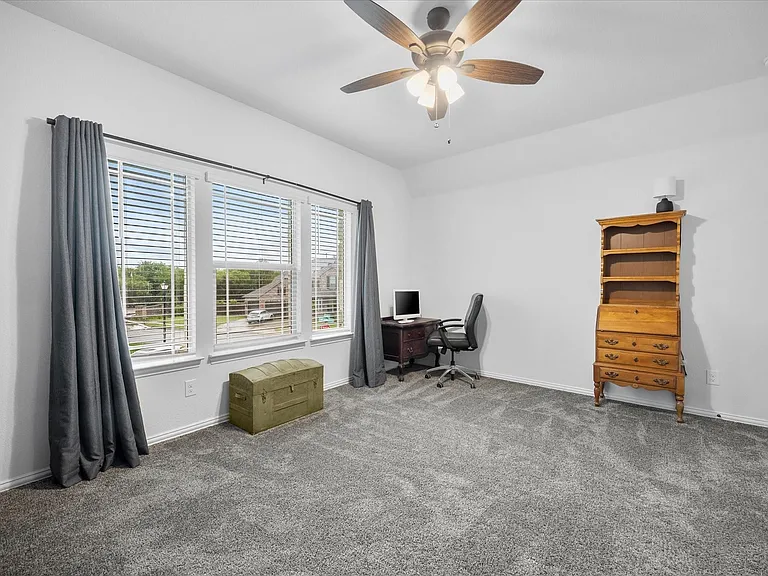 1904 Frediano Ln — Photo 28