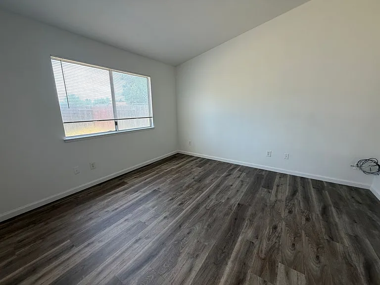 8162 Morgan Hill Way — Photo 13