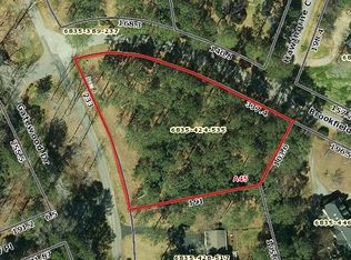 102 Brookfield Dr, Greenwood, SC 29646