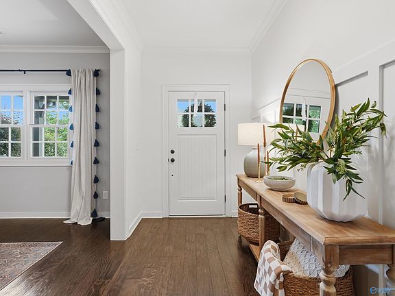 4th image of 6453 Lincoln Park Pl