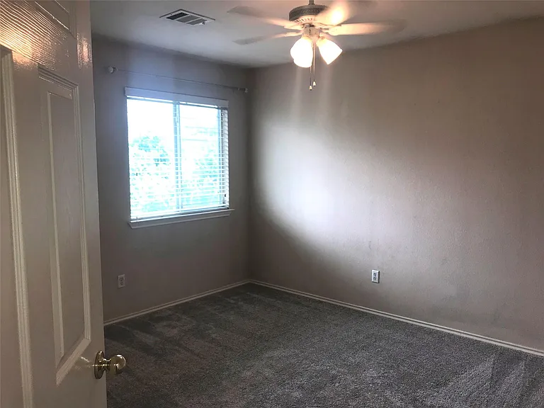 11321 Fletcher Hall Ln — Photo 18