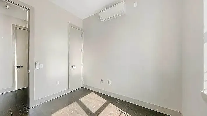 85 Stanhope St #1A — Photo 8