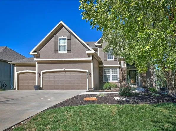 23296 W 125th St, Olathe, KS 66061