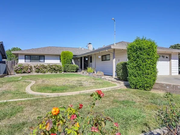 3186 Rosemont Dr, Sacramento, CA 95826