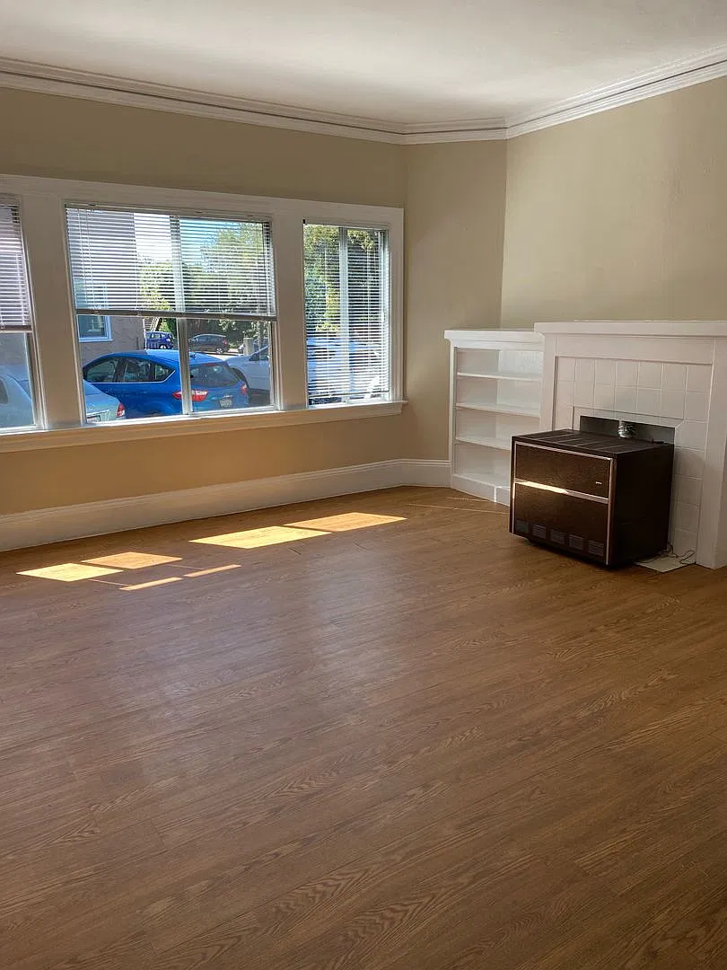 3750 Park Blvd Way — Photo 4