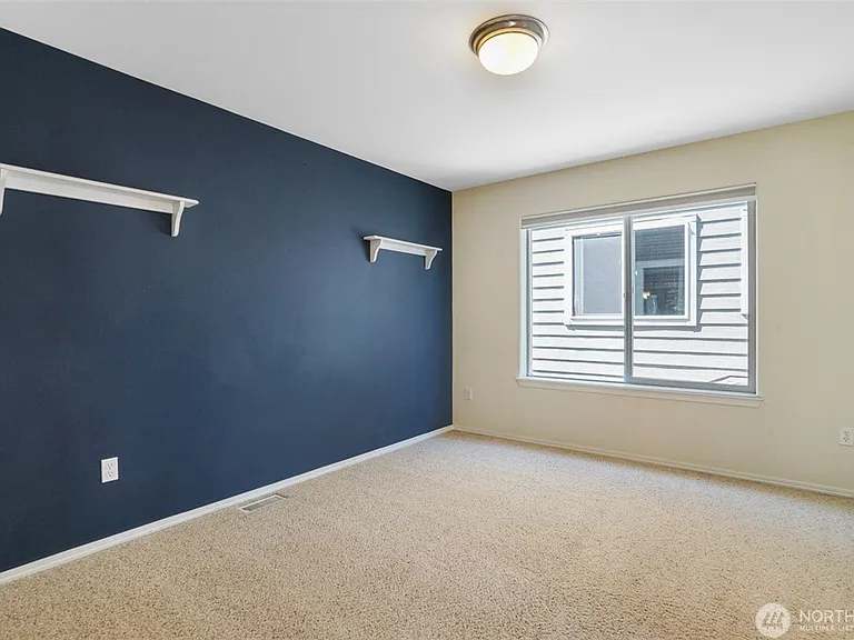 11316 184th St E — Photo 22