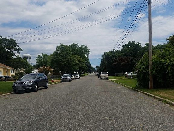 5th image of 100 Sherman St