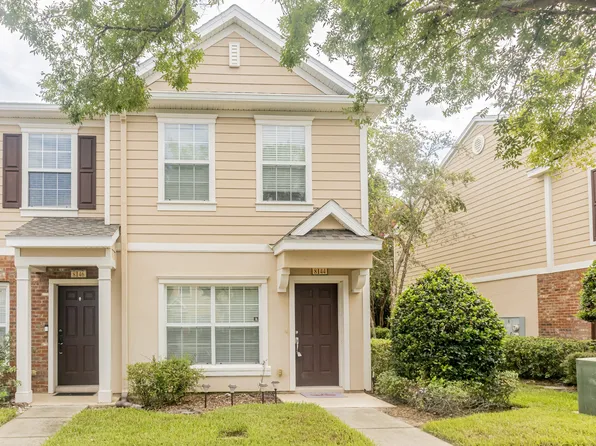 8144 Summerside Cir, Jacksonville, FL 32256