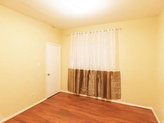 2nd image of 2626 Holly Hall St APT 305