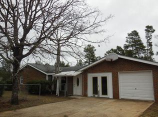 148 E Daisy Ln, Defuniak Springs, FL 32433